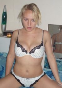 Проститутка Оксана 26 лет, у метро Владимирская  +7(981)193-28-94 - фото 1